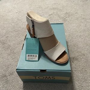 Toms Heels